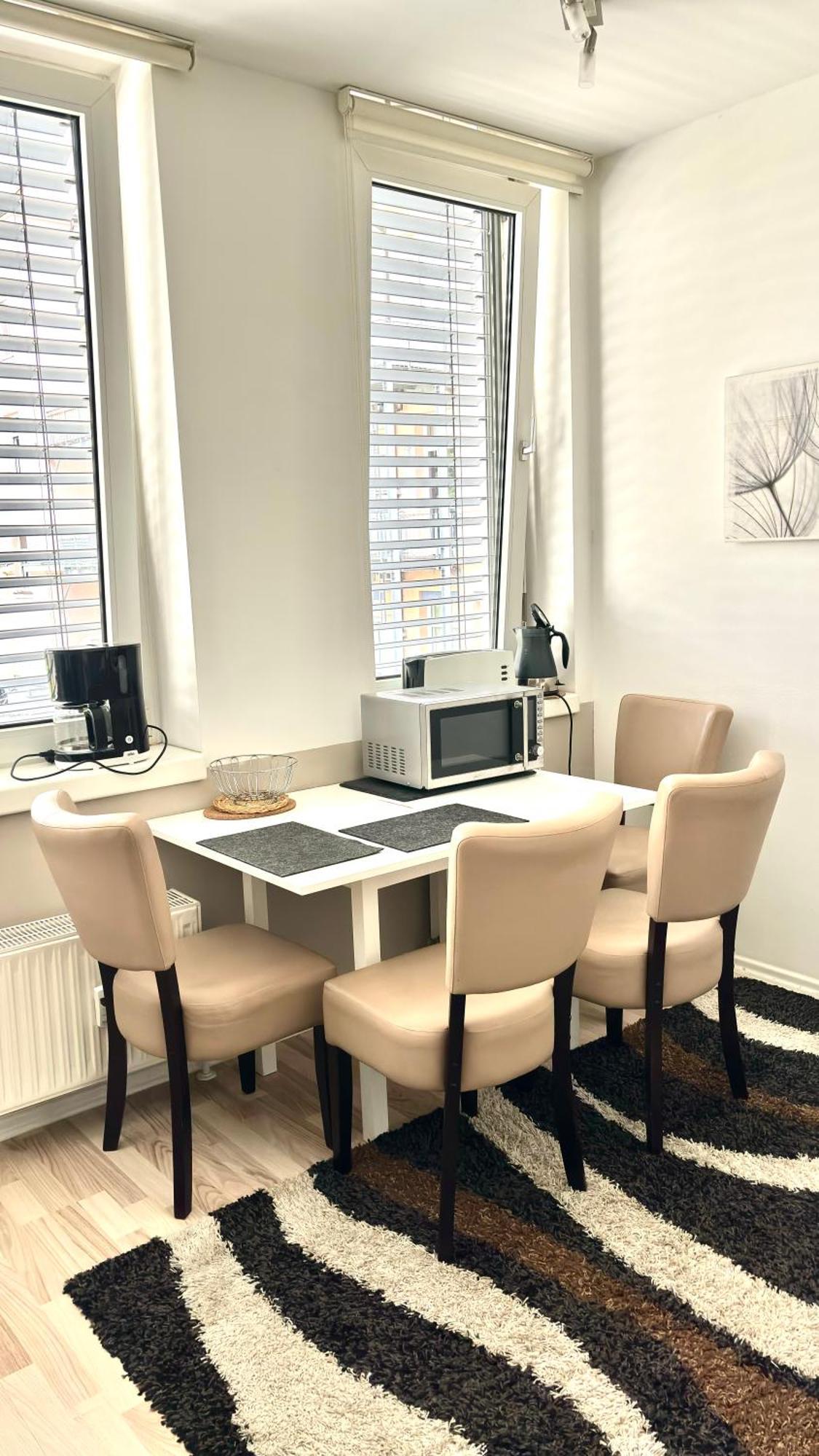 Wohnen Wie Zuhause - Herzlich Willkommen Daheim Fürth エクステリア 写真